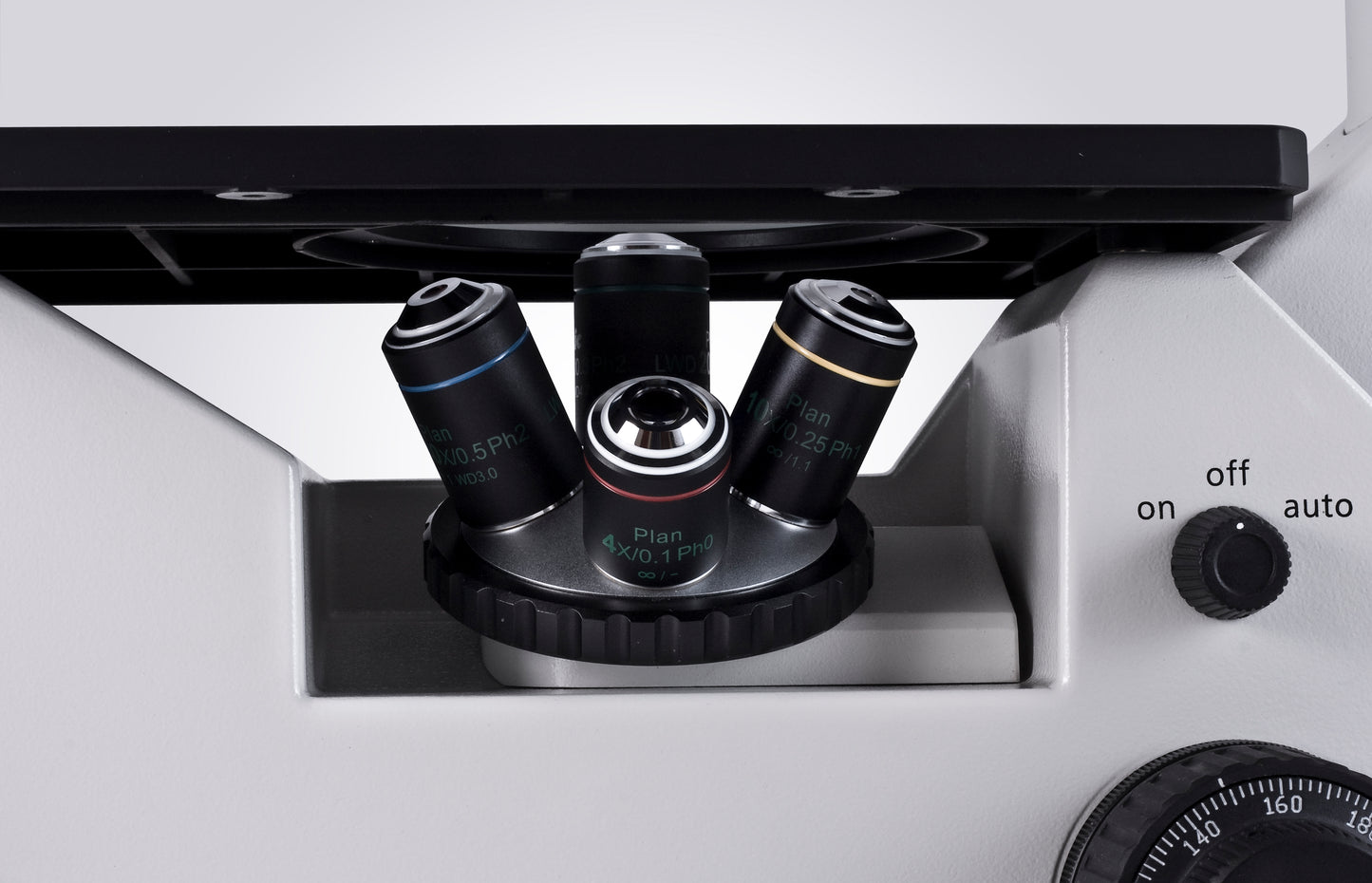 Microscopio Invertido
trinocular AE2000 LED