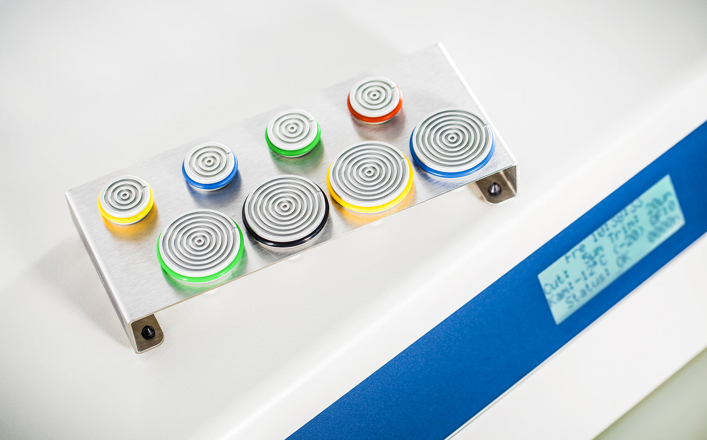 Criostato automatico de pedestal modelo MNT